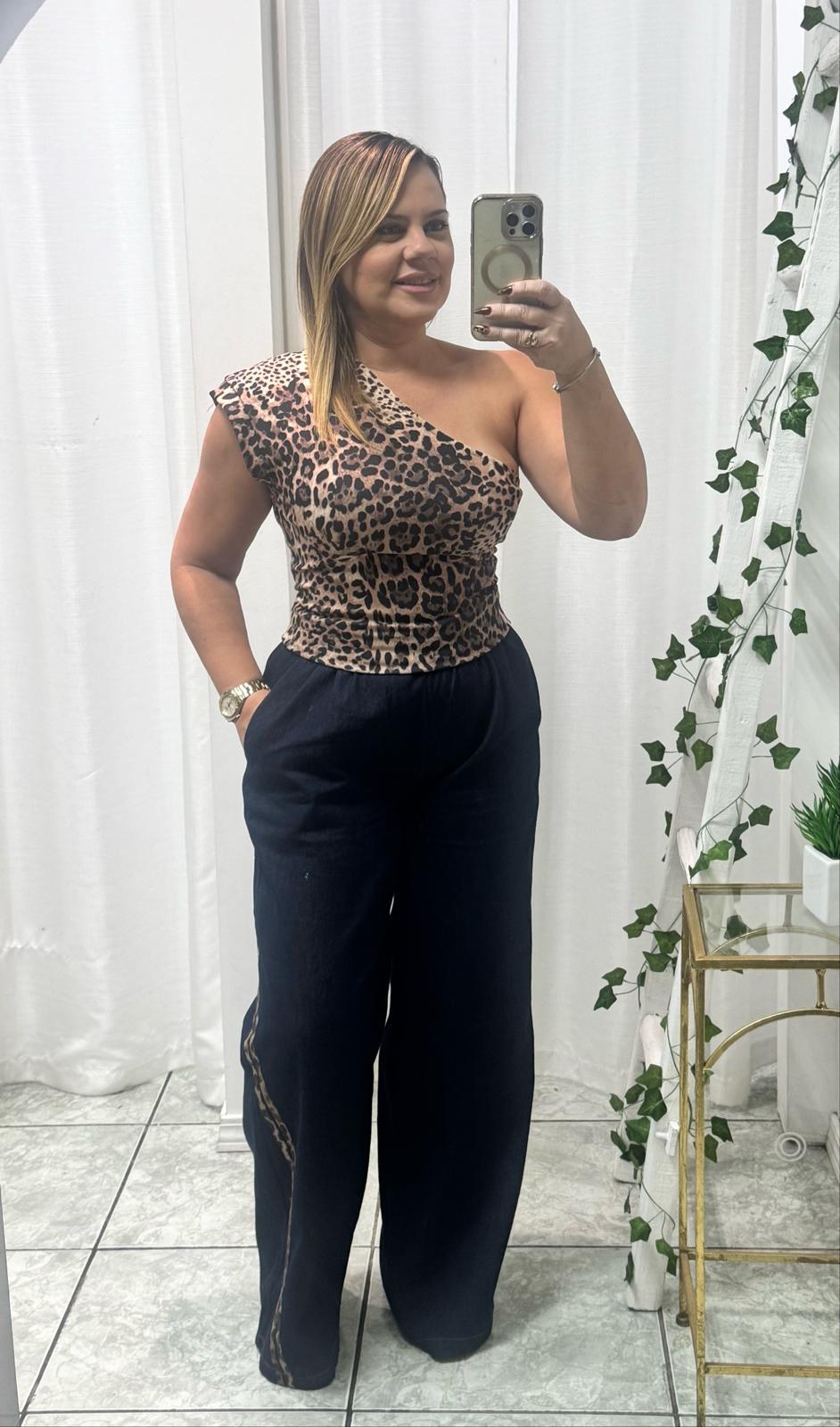 Animal Print One Shoulder Top