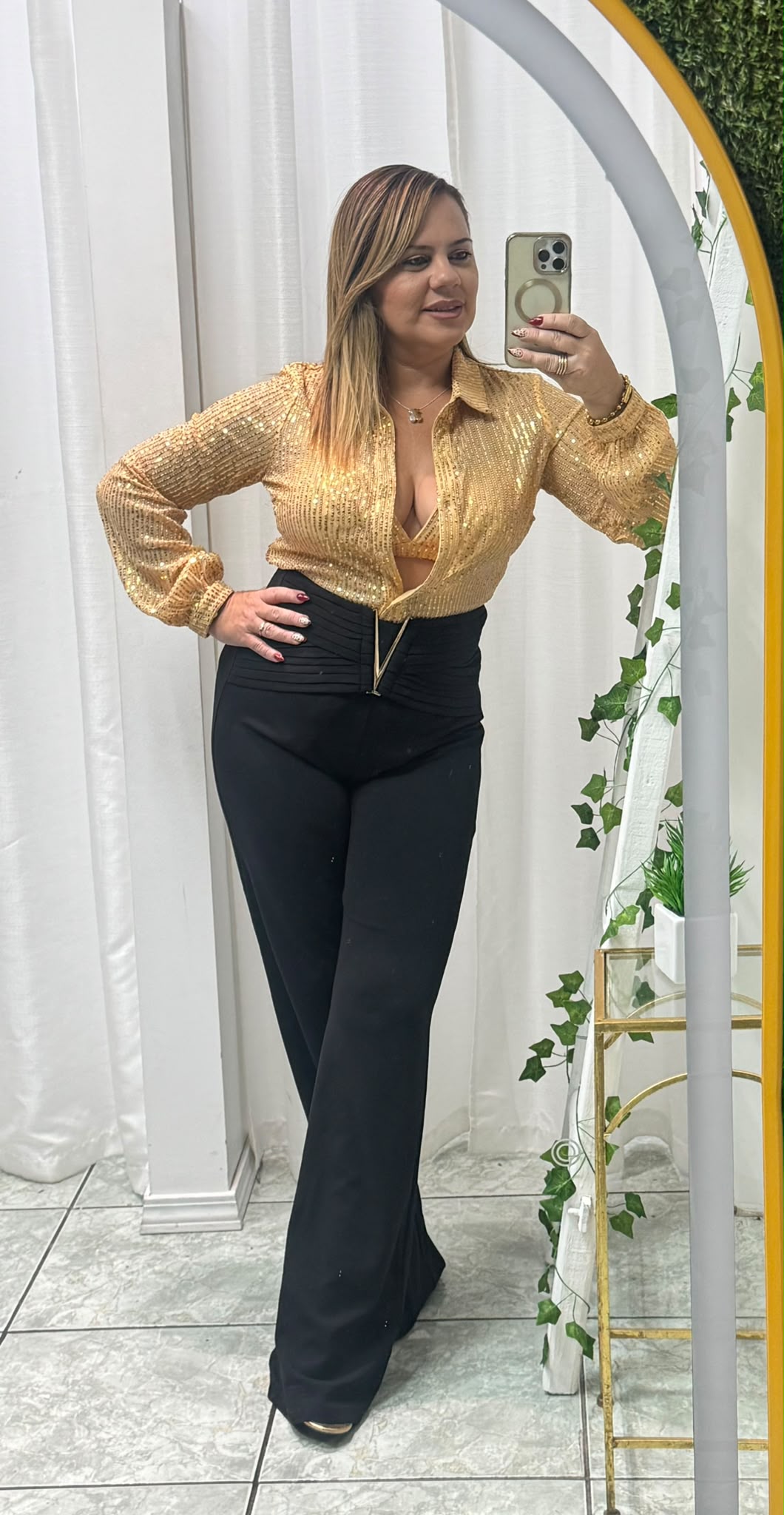 "V" Pants