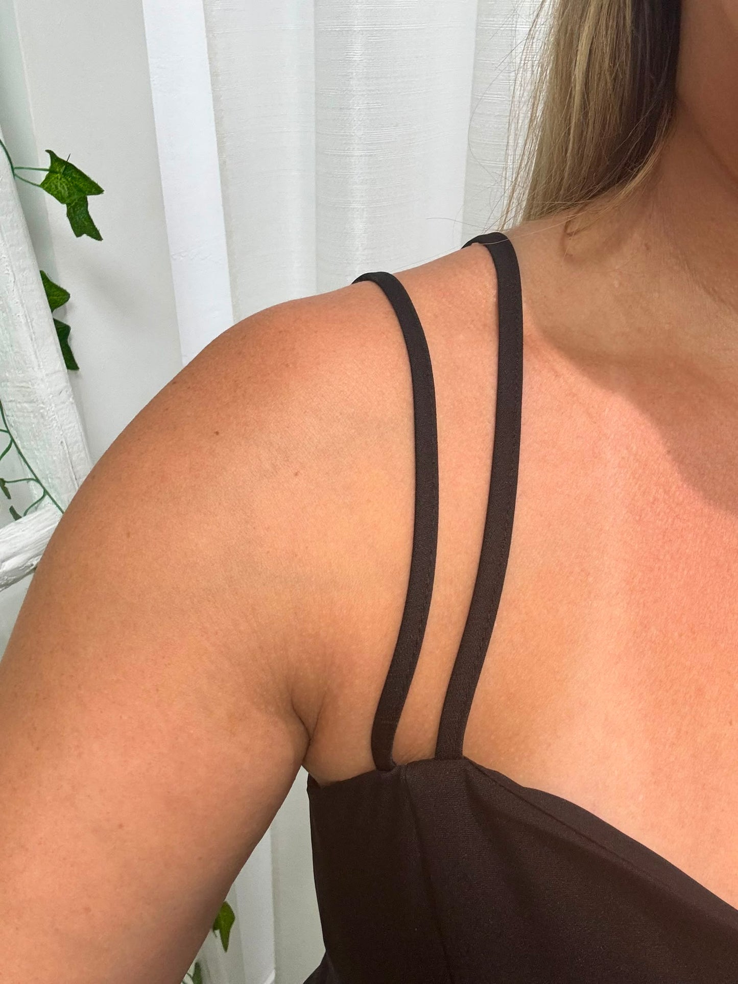 Shoulder Bow Top