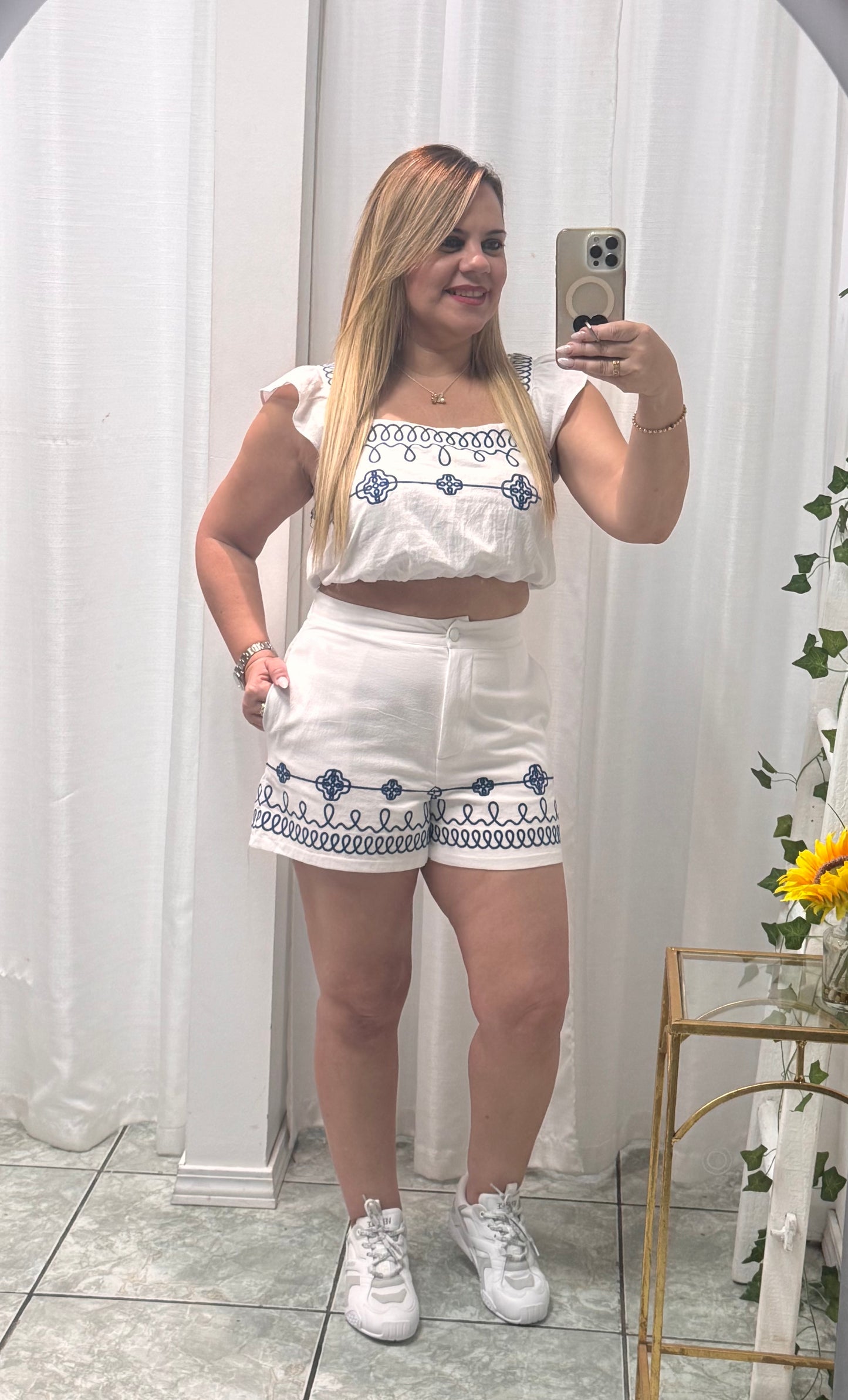 Embroidery White Set